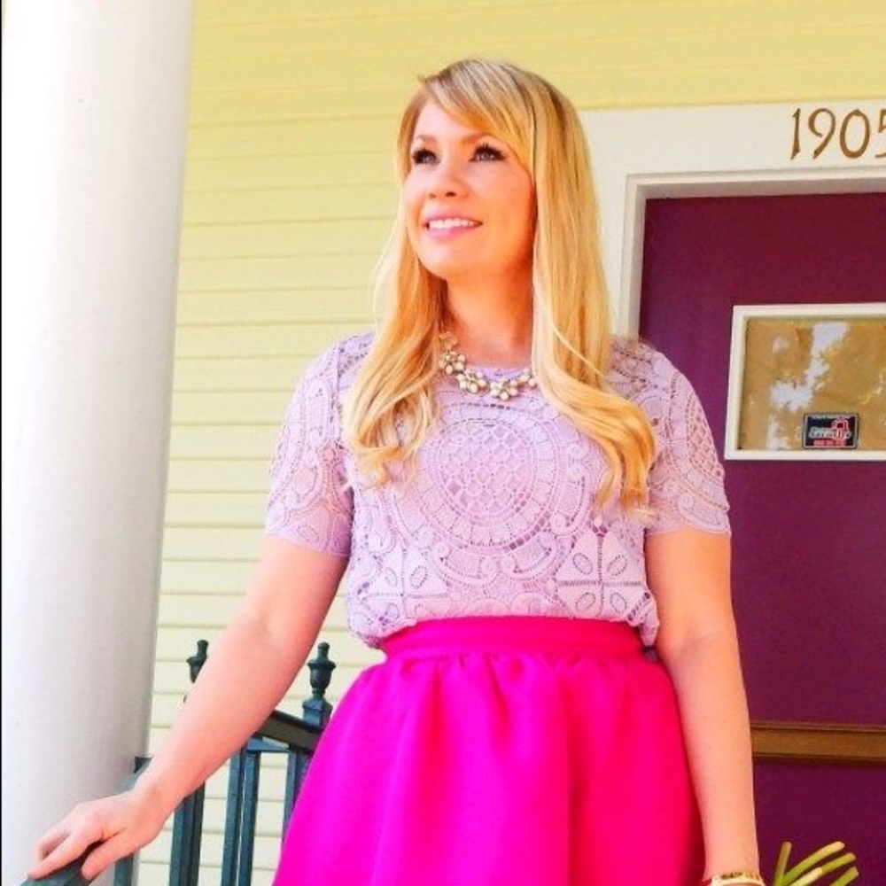 🛍PIPERLIME LACE TOP - Picture 2 of 4